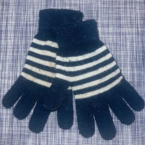 🚫♻️Blue and Gray Knit Gloves